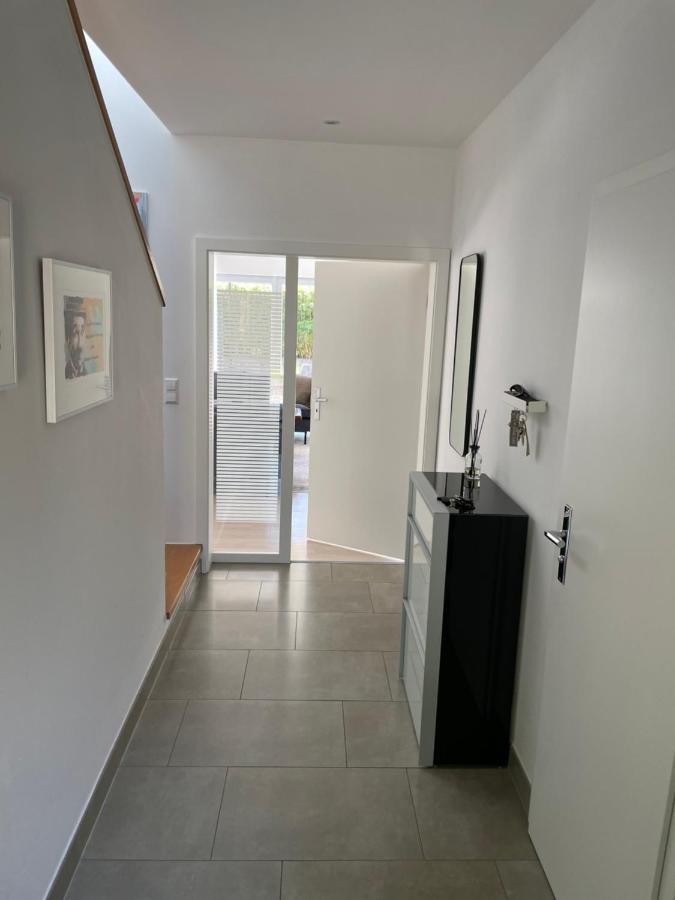Ruhiges Und Schones Zimmer Nr 1 In Leer Nuttermoor Exterior foto